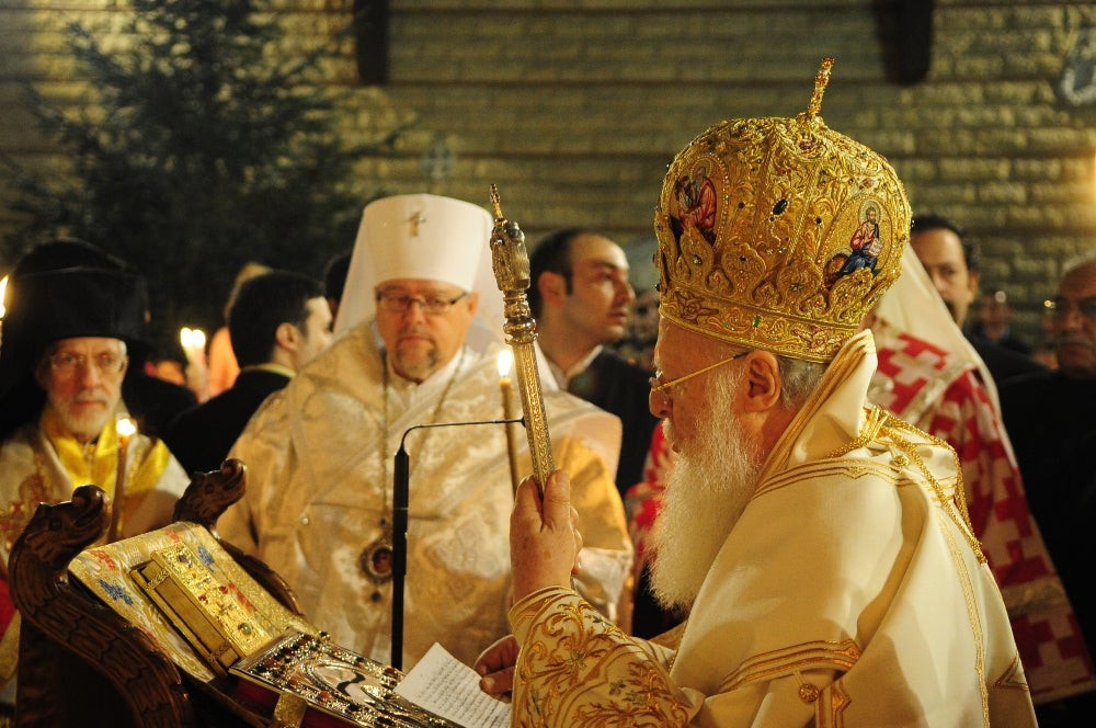 H Αναστάσιμη Ακολουθία ζωντανά από το Φανάρι – Βίντεο